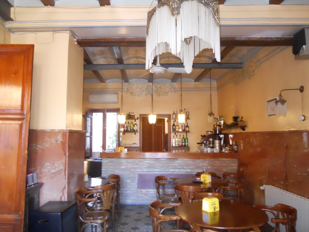 Hotel 1900 Casa Anita Requena Zewnętrze zdjęcie